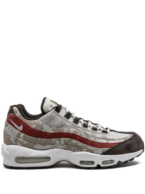 

Air Max 95 "Social FC" low-top sneakers, Nike Air Max 95 "Social FC" low-top sneakers