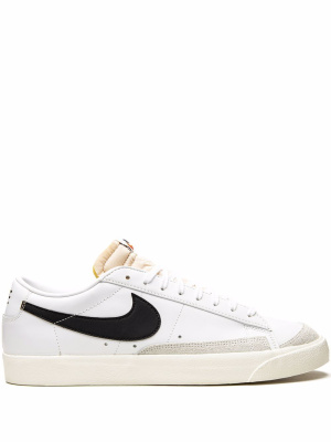 

Blazer Low '77 Vintage "White/Black" sneakers, Nike Blazer Low '77 Vintage "White/Black" sneakers