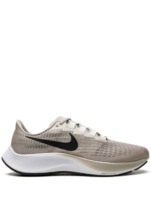 

Air Zoom Pegasus 37 sneakers, Nike Air Zoom Pegasus 37 sneakers