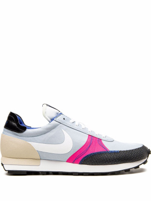 

Daybreak Type SE low-top sneakers, Nike Daybreak Type SE low-top sneakers