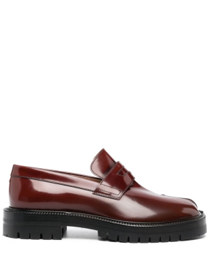 

Tabi patent leather loafers, Maison Margiela Tabi patent leather loafers