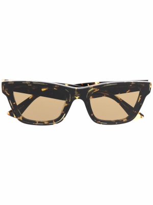 

Tortoiseshell-frame sunglasses, Bottega Veneta Eyewear Tortoiseshell-frame sunglasses