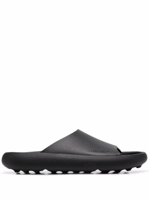 

Embossed-logo slides, AMBUSH Embossed-logo slides