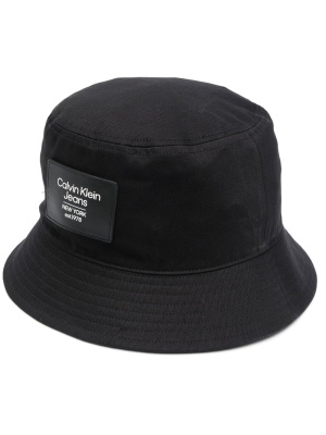 

Logo-patch bucket hat, Calvin Klein Jeans Logo-patch bucket hat