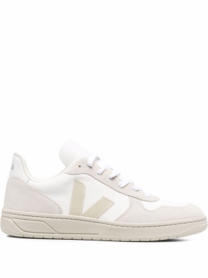 

V-10 mesh low-top sneakers, VEJA V-10 mesh low-top sneakers