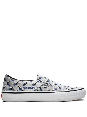 

X Supreme Pro sneakers, Vans X Supreme Pro sneakers
