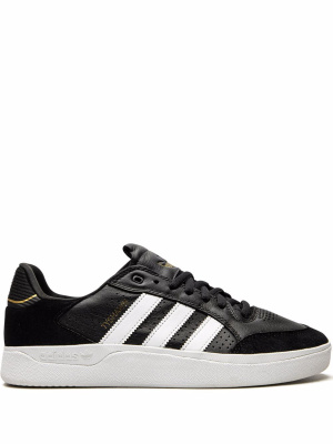 

Tyshawn Low sneakers, Adidas Tyshawn Low sneakers