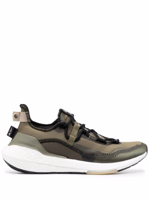 

UltraBoost 21 low-top sneakers, Adidas UltraBoost 21 low-top sneakers