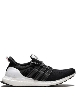 

Boost M W.W sneakers, Adidas Boost M W.W sneakers