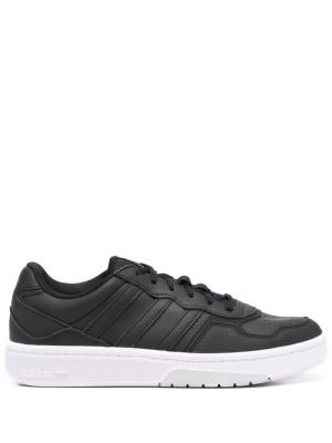 

Courtic low-top sneakers, Adidas Courtic low-top sneakers