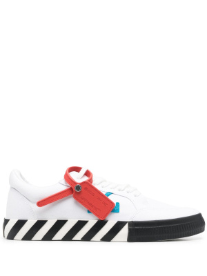 

Arrows-appliqué Vulcanized sneakers, Off-White Arrows-appliqué Vulcanized sneakers