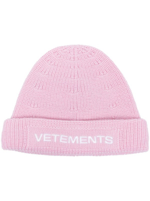 

Logo-embroidered merino beanie, VETEMENTS Logo-embroidered merino beanie