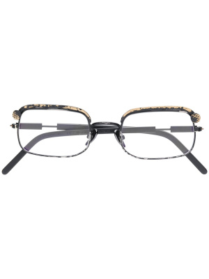 

Maskez 4 glasses, Kuboraum Maskez 4 glasses