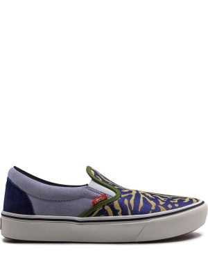 

ComfyCush slip-on sneakers, Vans ComfyCush slip-on sneakers