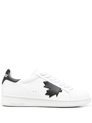 

Maple-patch lace-up sneakers, Dsquared2 Maple-patch lace-up sneakers