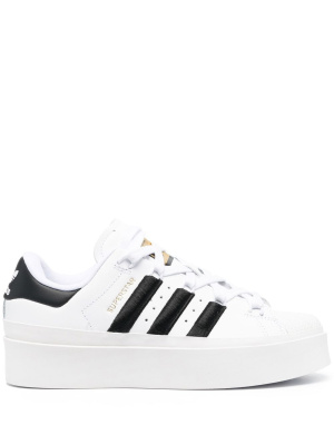 

Logo-patch lace-up sneakers, Adidas Logo-patch lace-up sneakers
