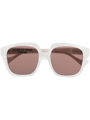 

Logo-plaque square-frame sunglasses, Gucci Eyewear Logo-plaque square-frame sunglasses