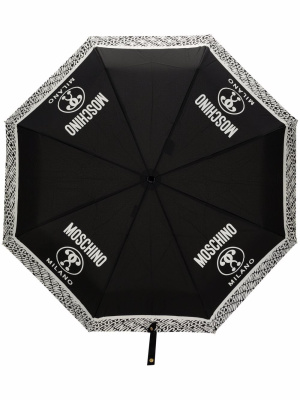 

Logo-print umbrella, Moschino Logo-print umbrella