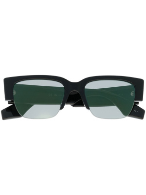 

Contrasting-bridge detail sunglasses, Alexander McQueen Eyewear Contrasting-bridge detail sunglasses