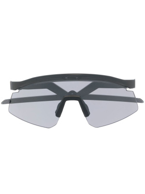 

Logo-print tinted sunglasses, Oakley Logo-print tinted sunglasses