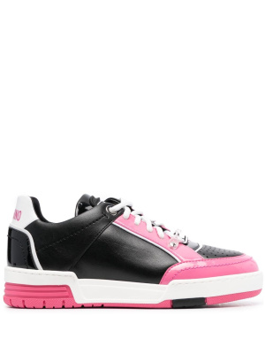 

Logo-print low-top sneakers, Moschino Logo-print low-top sneakers