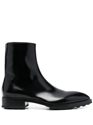 

Pointed-toe patent leather boots, Jil Sander Pointed-toe patent leather boots