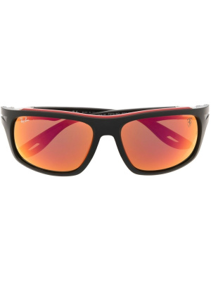 

Rectangle-frame sunglasses, Ray-Ban Rectangle-frame sunglasses