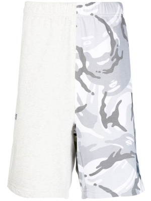 

Camouflage-print contrast Bermuda shorts, AAPE BY *A BATHING APE® Camouflage-print contrast Bermuda shorts