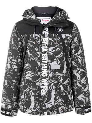 

Camouflage print hooded padded jacket, AAPE BY *A BATHING APE® Camouflage print hooded padded jacket