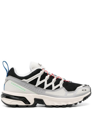 

Panelled tow-top trainers, Salomon Panelled tow-top trainers