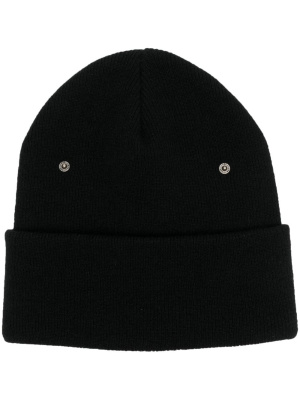 

Knitted beanie hat, 424 Knitted beanie hat