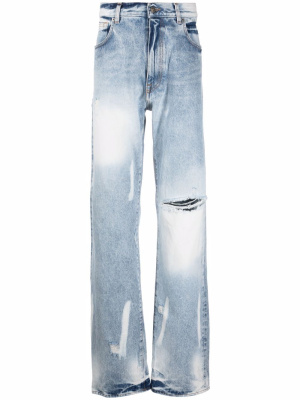 

Straight-leg stonewashed jeans, 424 Straight-leg stonewashed jeans
