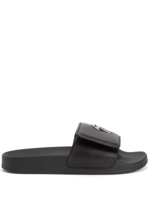 

Signature-plaque touch-strap slides, Giuseppe Zanotti Signature-plaque touch-strap slides