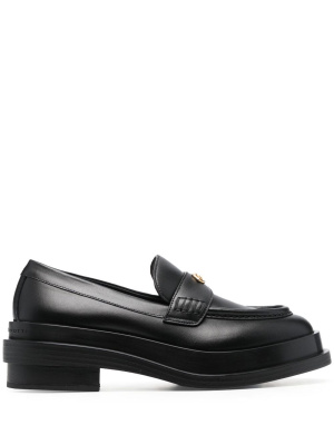 

Logo-plaque leather loafers, Giuseppe Zanotti Logo-plaque leather loafers