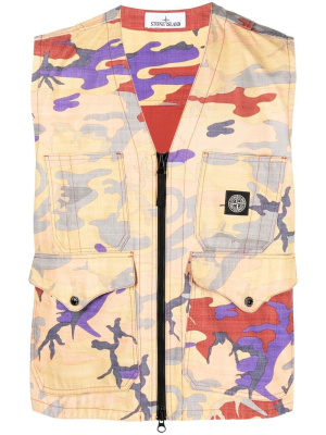 

Camouflage-print zip-front waistcoat, Stone Island Camouflage-print zip-front waistcoat