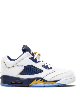 

5 Retro Low dunk from above, Jordan 5 Retro Low dunk from above