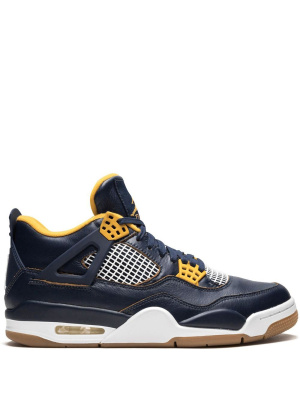 

4 Retro dunk from above, Jordan 4 Retro dunk from above