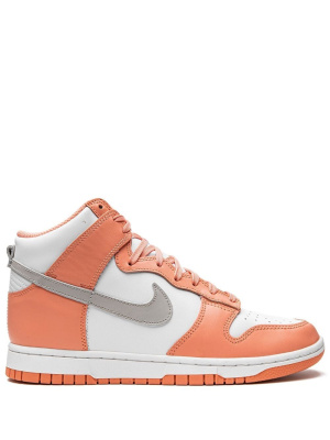 

Dunk High sneakers, Nike Dunk High sneakers