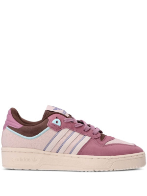 

Rivalry logo-patch sneakers, Adidas Rivalry logo-patch sneakers