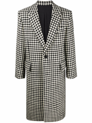 

Houndstooth single-breasted overcoat, AMI Paris Houndstooth single-breasted overcoat