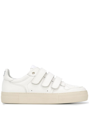 

Punch hole low-top sneakers, AMI Paris Punch hole low-top sneakers