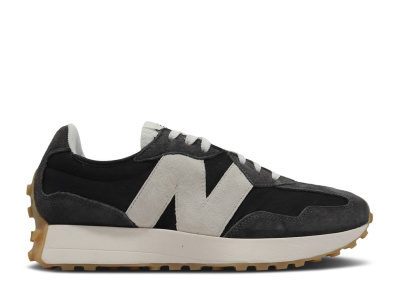 

Black Phantom, New Balance 327 Black Phantom
