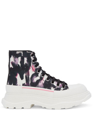 

Tread Slick boots, Alexander McQueen Tread Slick boots