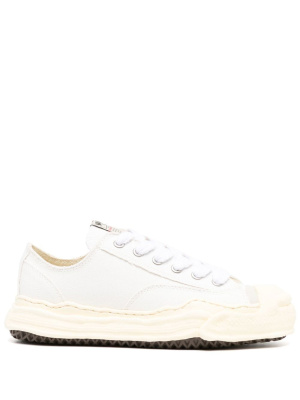 

Low-top canvas sneakers, Maison Mihara Yasuhiro Low-top canvas sneakers