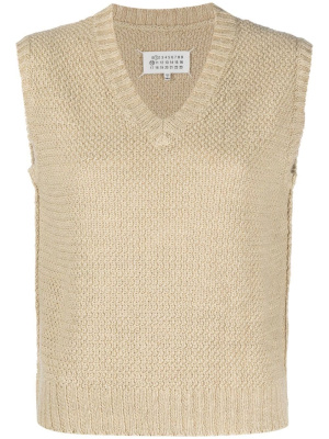 

Chunky-knit hemp vest, Maison Margiela Chunky-knit hemp vest