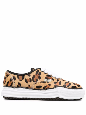 

Leopard-print low-top sneakers, Maison Mihara Yasuhiro Leopard-print low-top sneakers