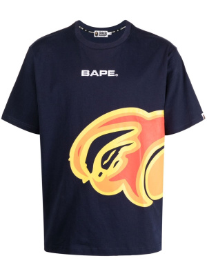 

Graphic logo-print T-shirt, A BATHING APE® Graphic logo-print T-shirt
