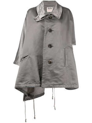 

Buttoned-up oversized jacket, Yohji Yamamoto Buttoned-up oversized jacket
