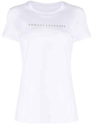 

Logo-print round-neck T-shirt, Armani Exchange Logo-print round-neck T-shirt