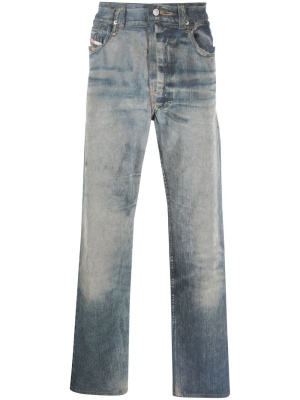 

2010 straight-leg jeans, Diesel 2010 straight-leg jeans